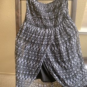 Speed control New York strapless dress